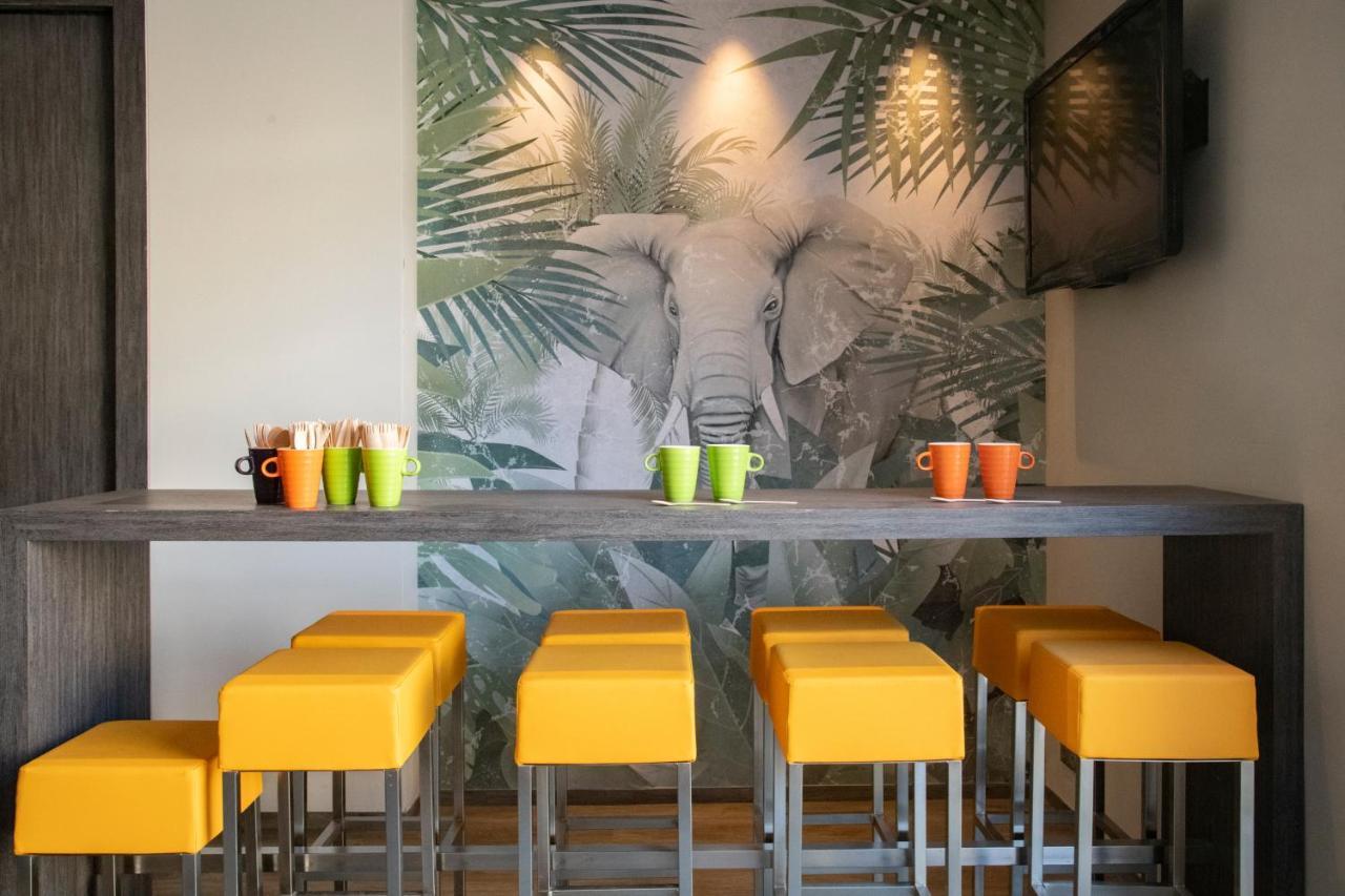 ibis Styles Beaulieu sur Mer Eksteriør bilde