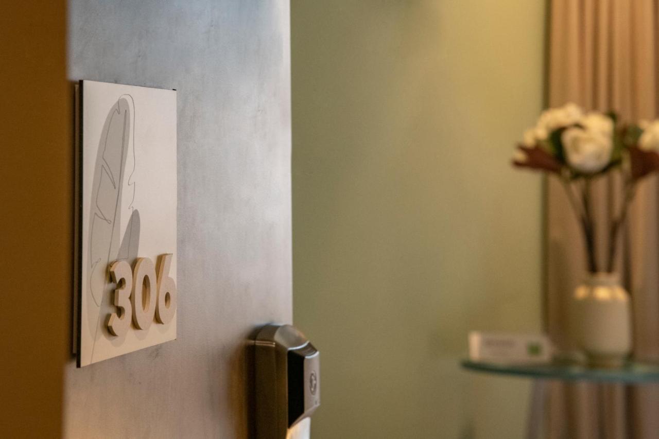 ibis Styles Beaulieu sur Mer Eksteriør bilde