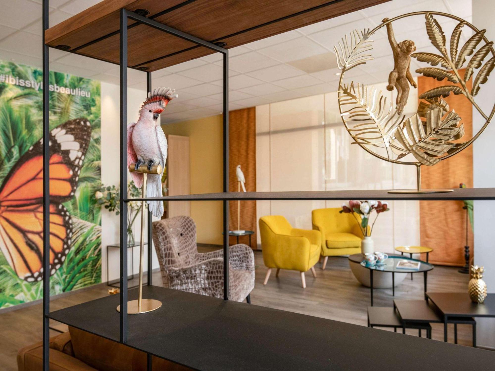 ibis Styles Beaulieu sur Mer Eksteriør bilde
