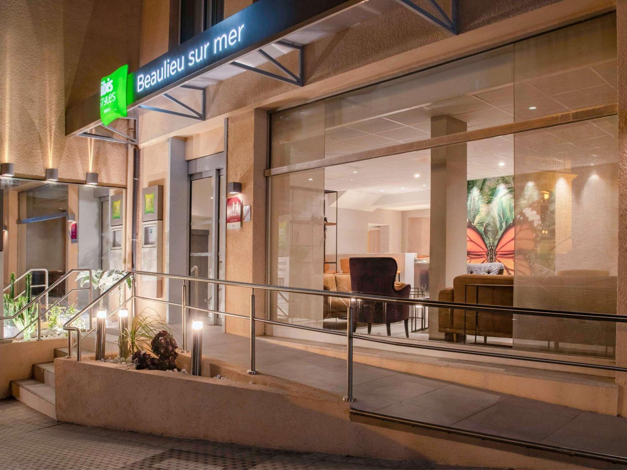 ibis Styles Beaulieu sur Mer Eksteriør bilde